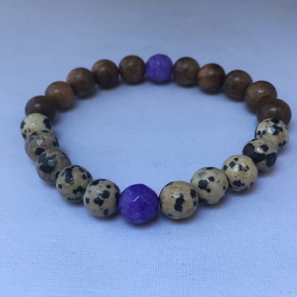 Dalmatian Jasper, Jade & Wood Handmade Bracelet - Picture 4 of 8